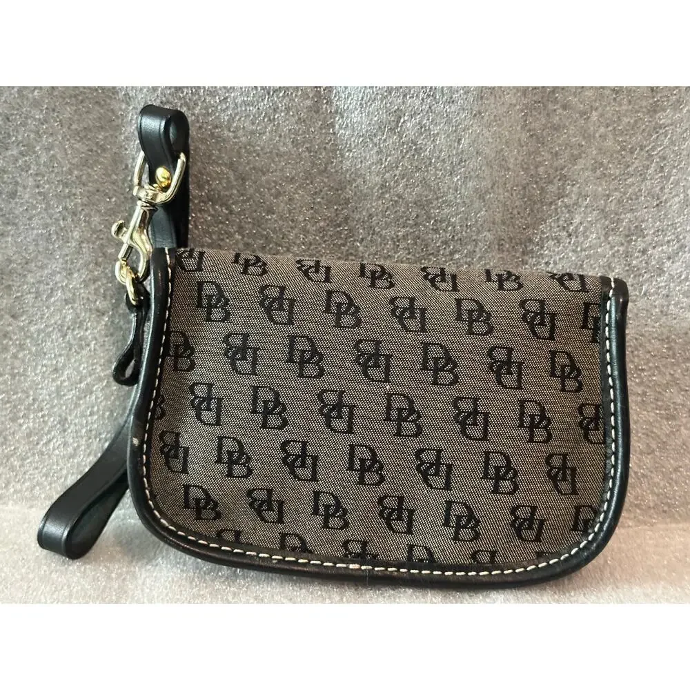 Dooney & Bourke DB Monogram Canvas Wristlet Pouch Black Gray Snap Clutch Wallet